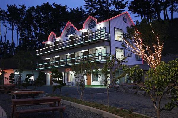 Blue Heights Hotel โพเรียง ภายนอก รูปภาพ